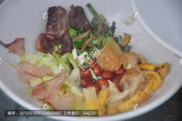 艇仔粥食材