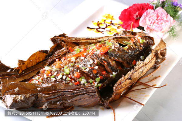 荷香酥骨魚