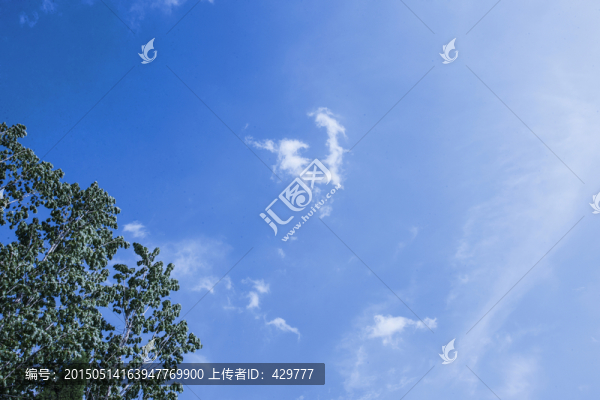 藍(lán)天白云