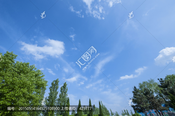 藍(lán)天白云