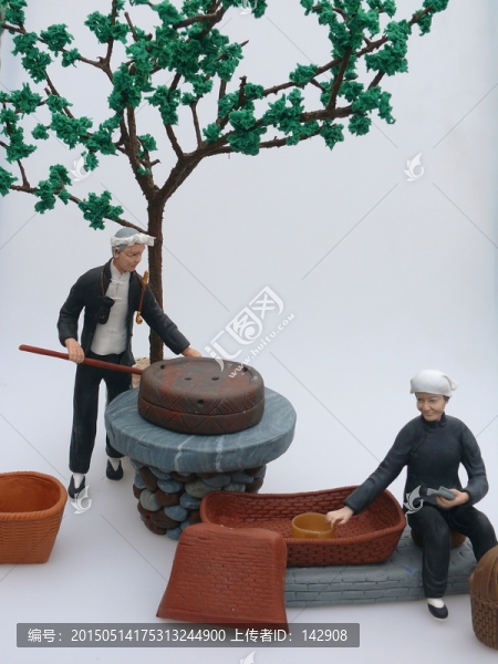 面塑農(nóng)民勞作