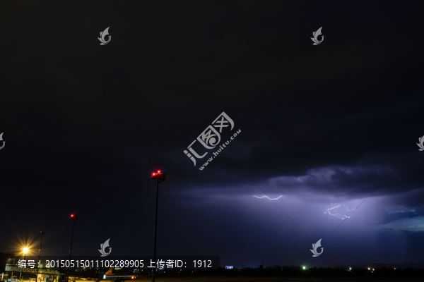 閃電