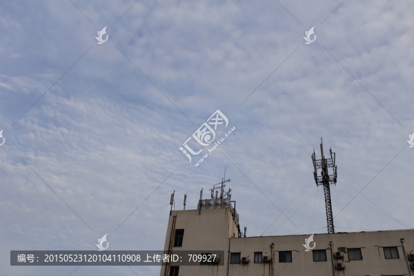 天空與建筑