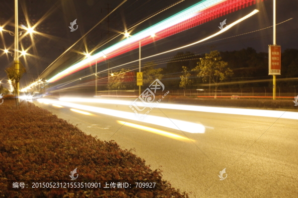 城市道路夜景