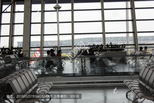 浦東機(jī)場(chǎng)候機(jī)大廳