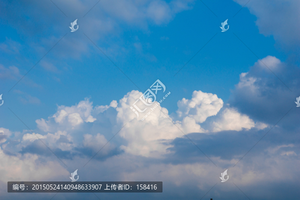 藍(lán)天白云