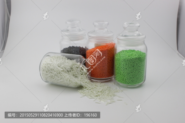 塑料粒子