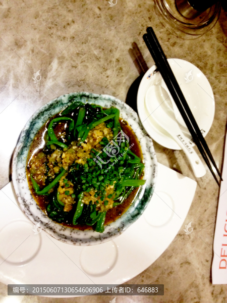 涼拌通心菜