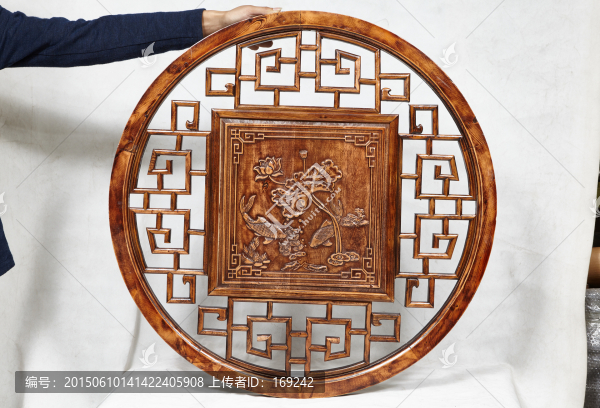 仿古門(mén)窗實(shí)木