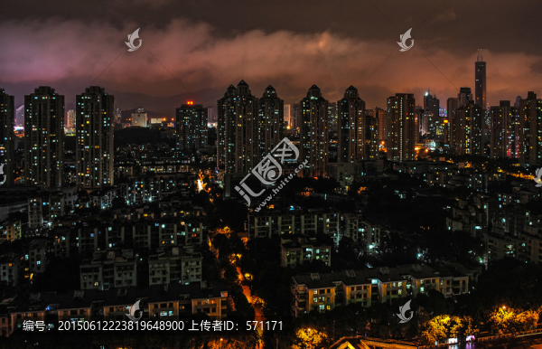 園嶺深夜