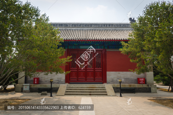 夏日北京大鐘寺風光