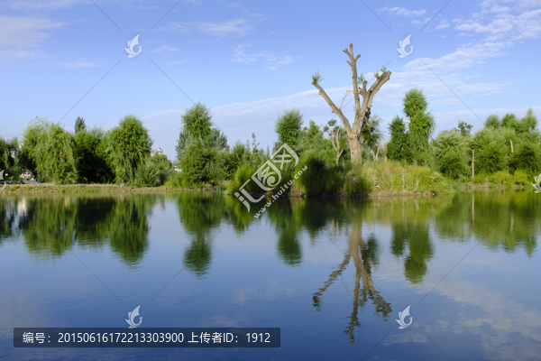 湖水
