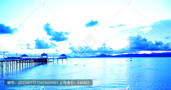 海邊云彩
