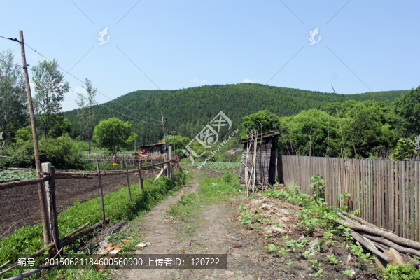 鄉(xiāng)村田園柵欄風景圖片