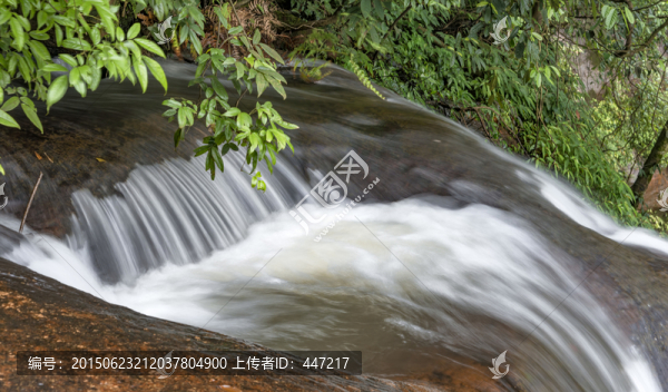 赤水燕子巖風(fēng)景區(qū)