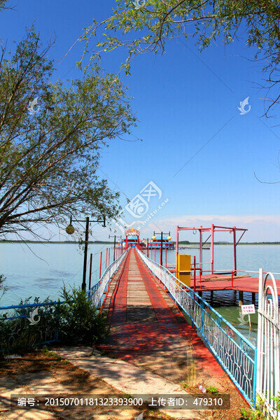 藍(lán)天,湖泊,棧橋