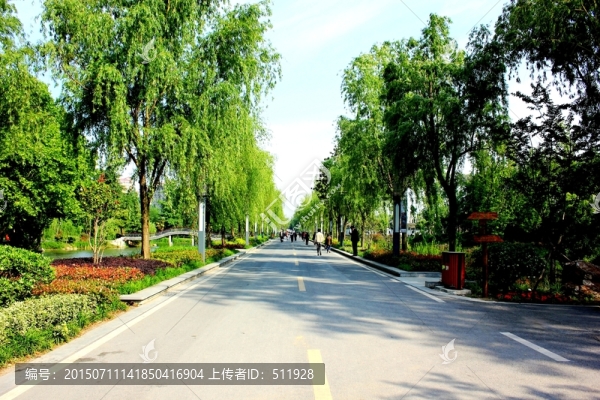 鳳凰山公園風光