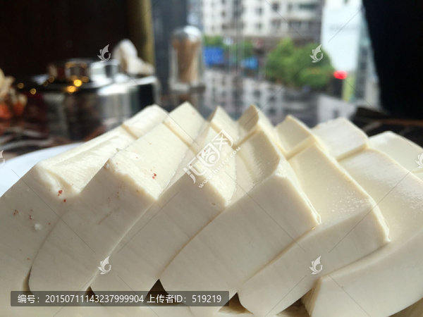 水豆腐