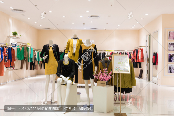 女裝展臺(tái)