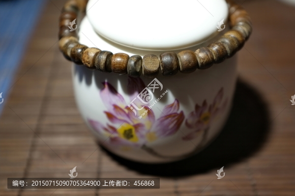 隨形沉香手串