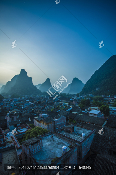 黃姚古鎮(zhèn),日出