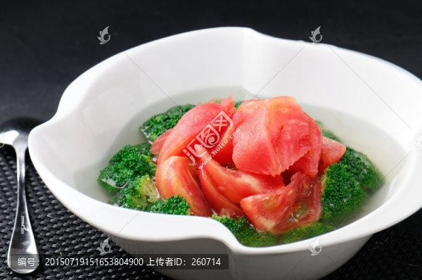 番茄煮西蘭花