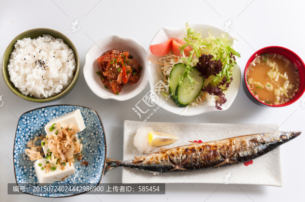 鹽烤秋刀魚(yú)套餐