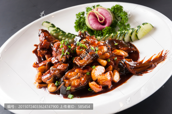 紅燒鰻魚(yú)