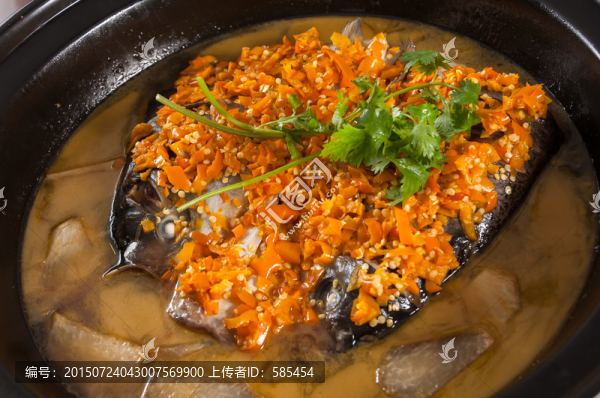 生燜魚頭