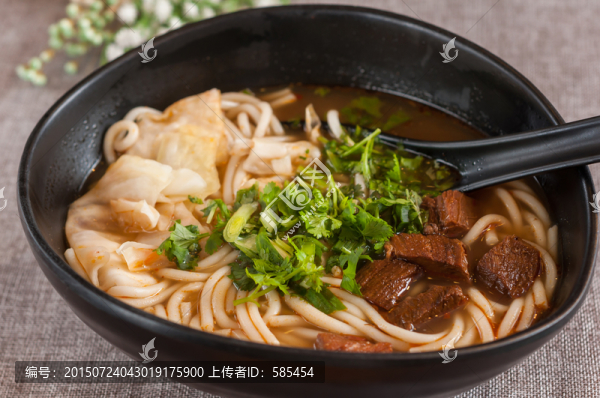 牛肉米粉