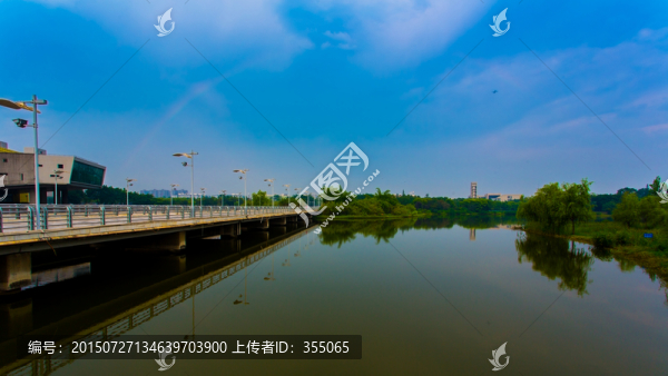 四川大學(xué)