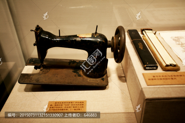 老式縫紉機(jī)