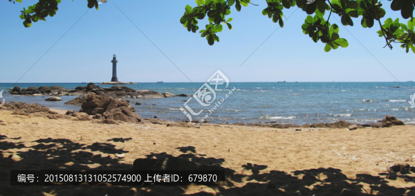 海灘燈塔