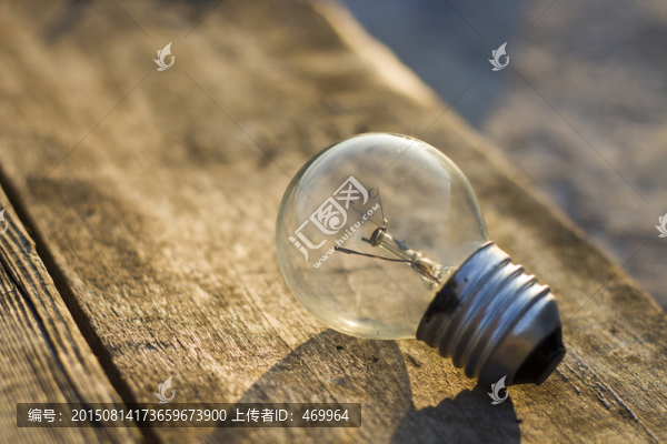燈泡