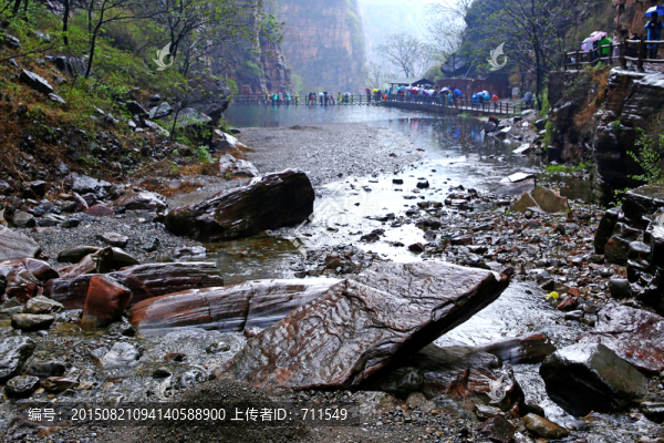 雨中萬仙山南坪風(fēng)景