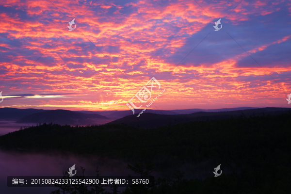 朝霞滿天