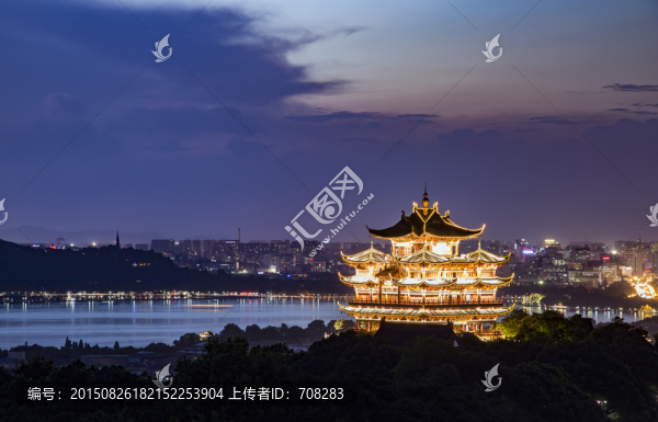 杭州城隍閣夜景