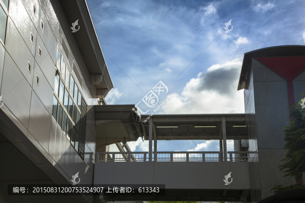 那霸單軌火車站通道