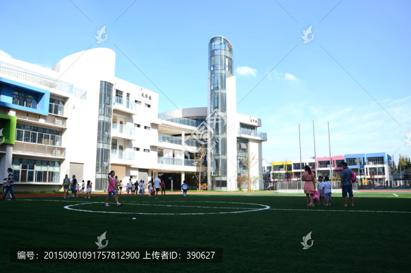 小學(xué)校園