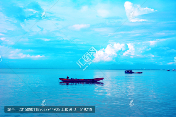大海,船