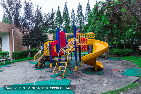 兒童游樂區(qū)