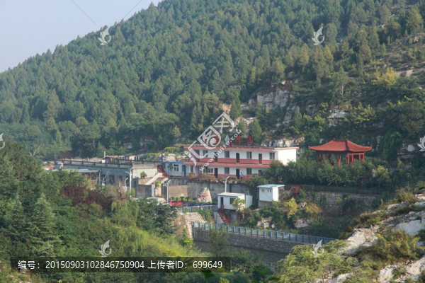 濟(jì)南歷陽(yáng)湖畔