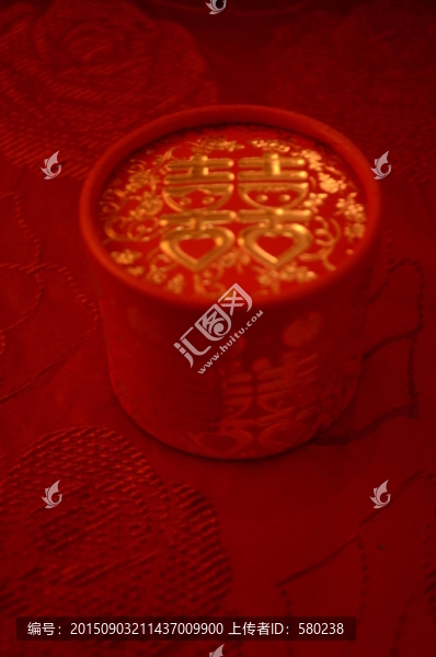 喜慶的結(jié)婚小禮盒高清JPG
