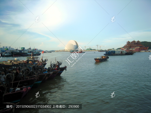 珠海香洲漁港水域景色