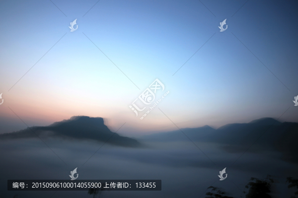 晨霧