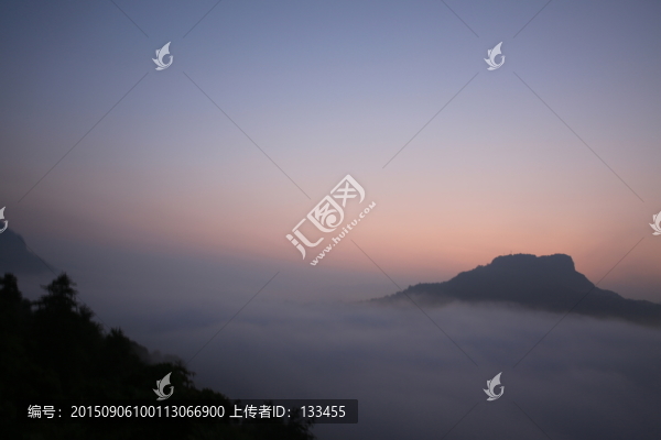 晨霧
