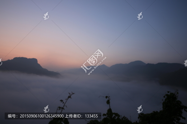 晨霧