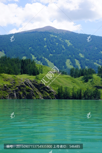 高山湖泊