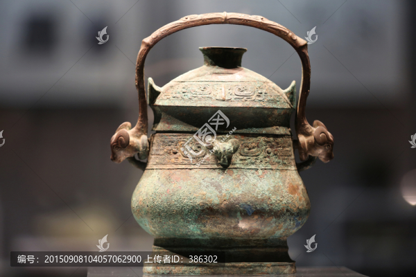 青銅器皿