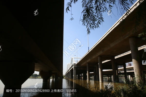立交橋